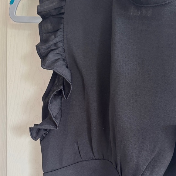 Chic Black Ruffle Sleeve Blouse - Picture 3 of 6